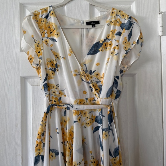 French Countryside White and Yellow Floral Print High-Low Dress - size M - Picture 3 of 7